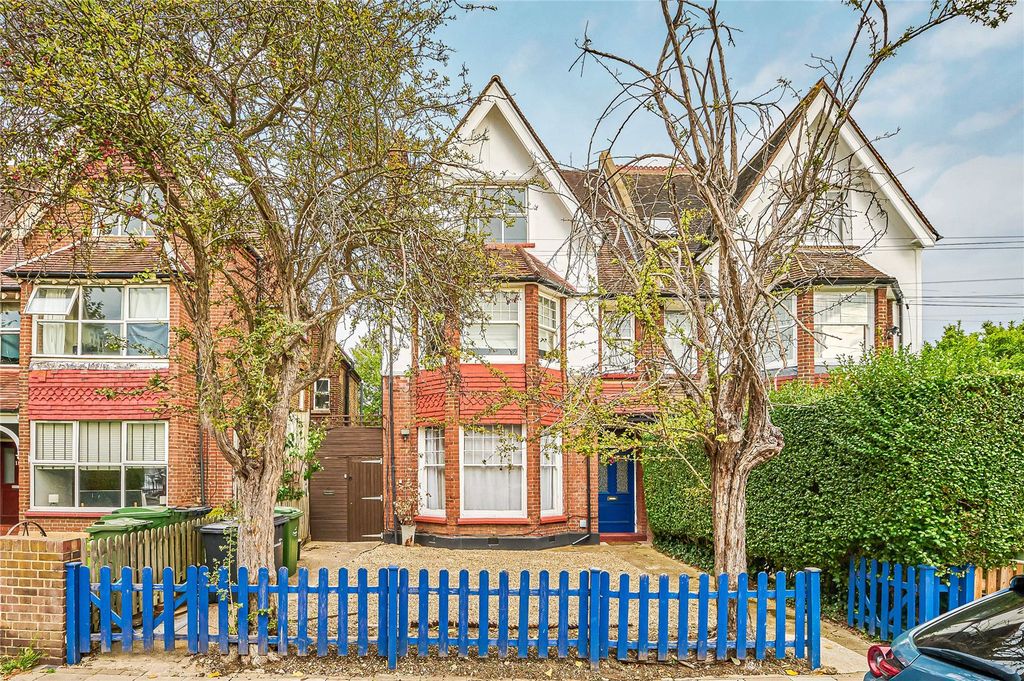Property photo 2 of 15 Picture No. 28