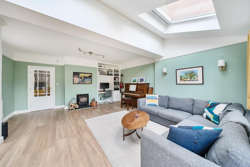 Property photo 2 of 21 Reception Room