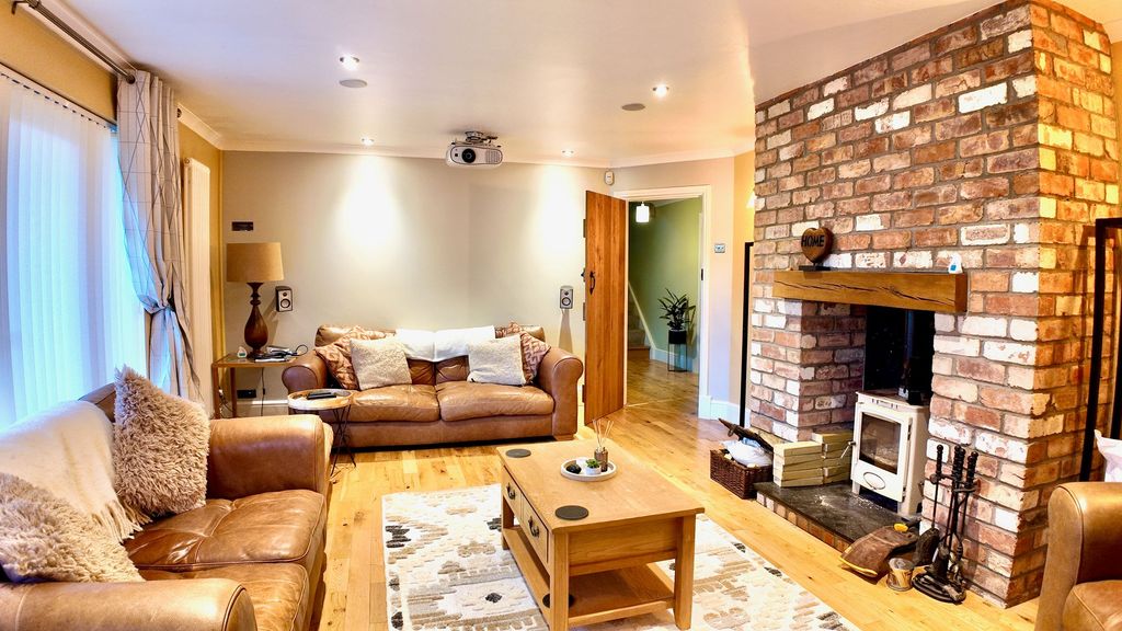 Additional image 13 of 5 bed detached house for saleDarren Ddu Road, Ynysybwl CF37