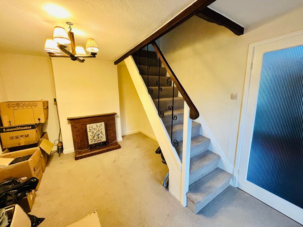 Property photo 3 of 12 Dining Room