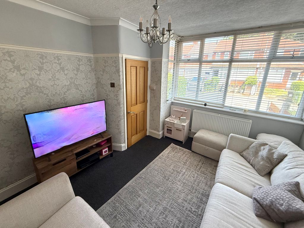 Property photo 2 of 14 Img_3993