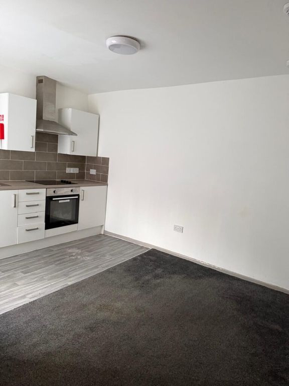 Property photo 1 of 4