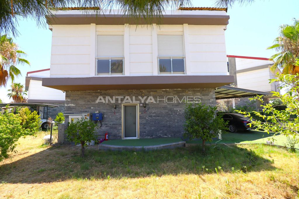 Property photo 3 of 25