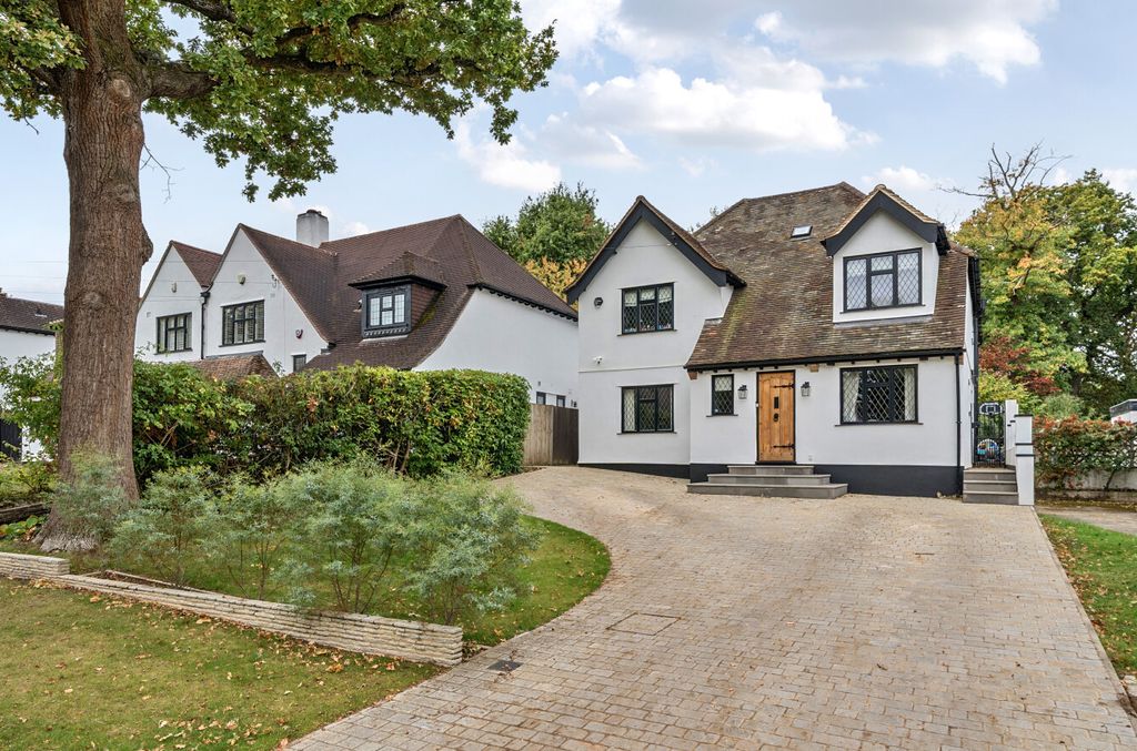 Property photo 1 of 34 1360972-1-68E6191...