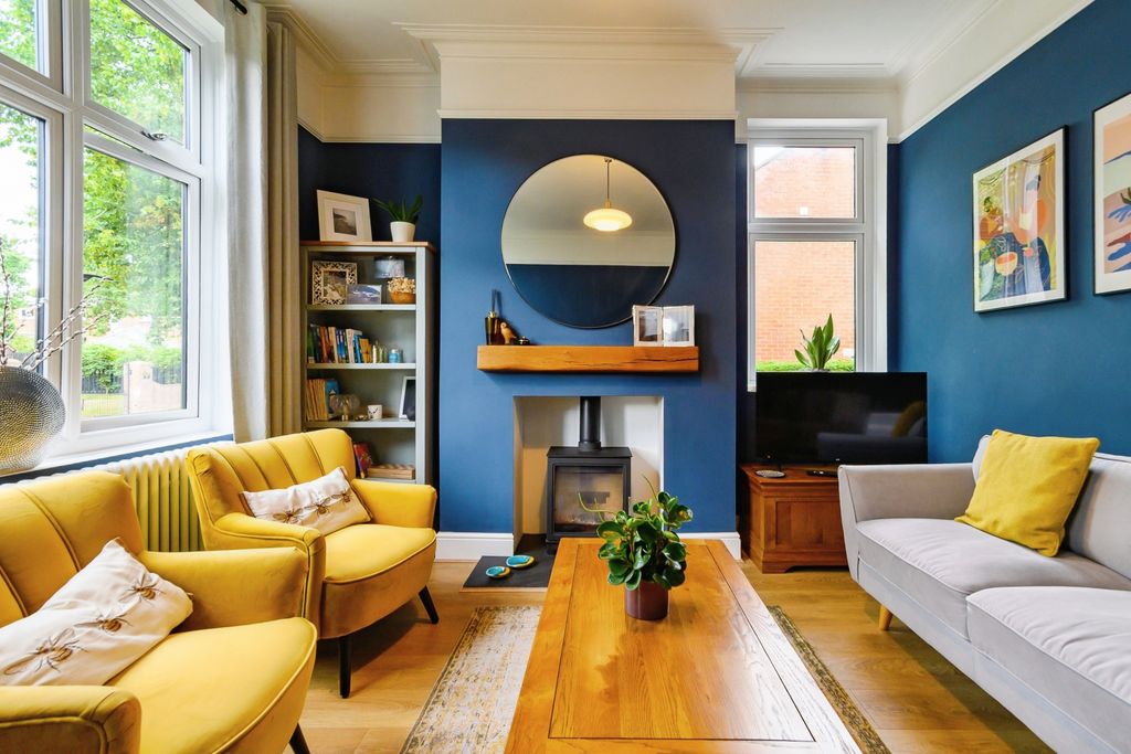 Property photo 2 of 16