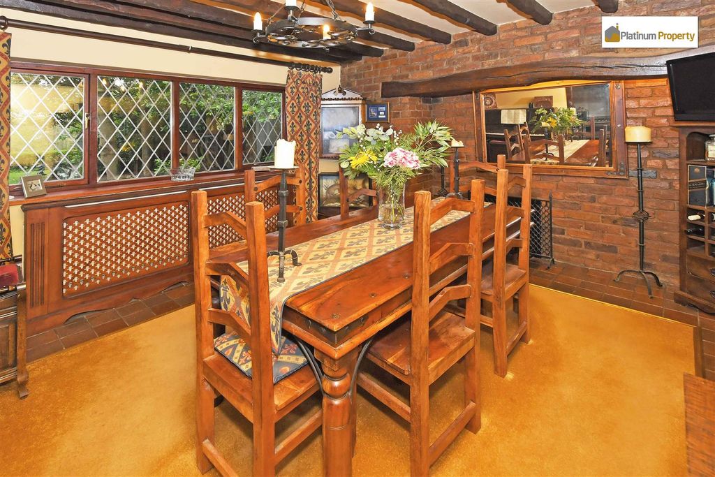 Property photo 3 of 24 Dining Room