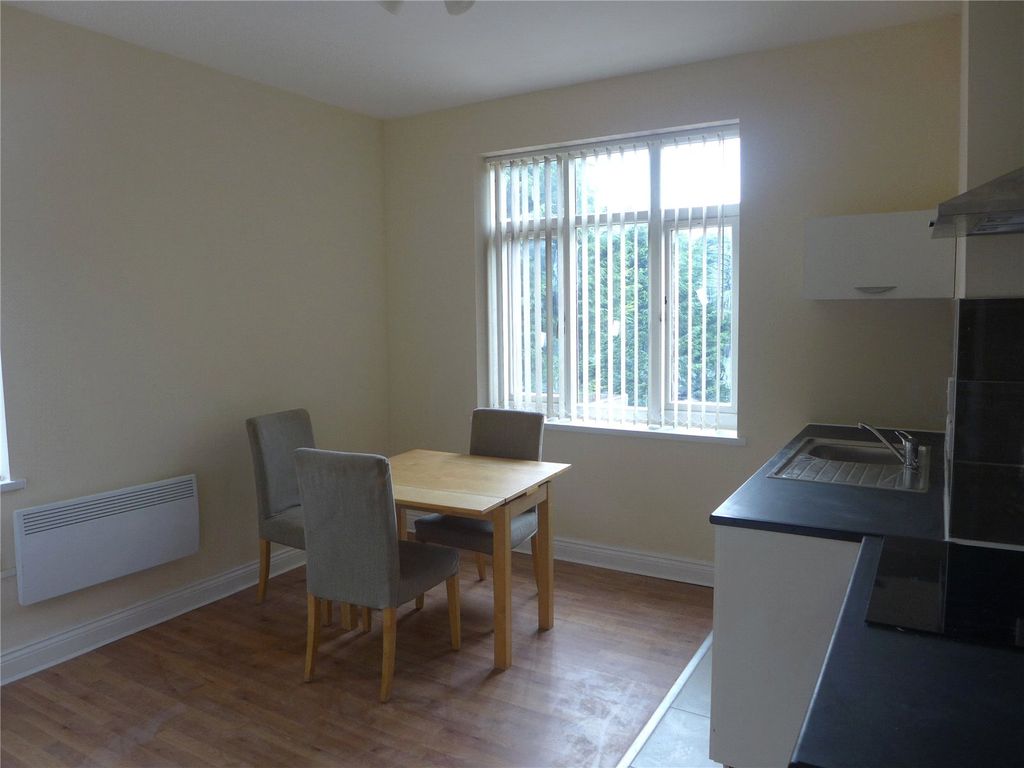 Property photo 3 of 12 Picture No. 05