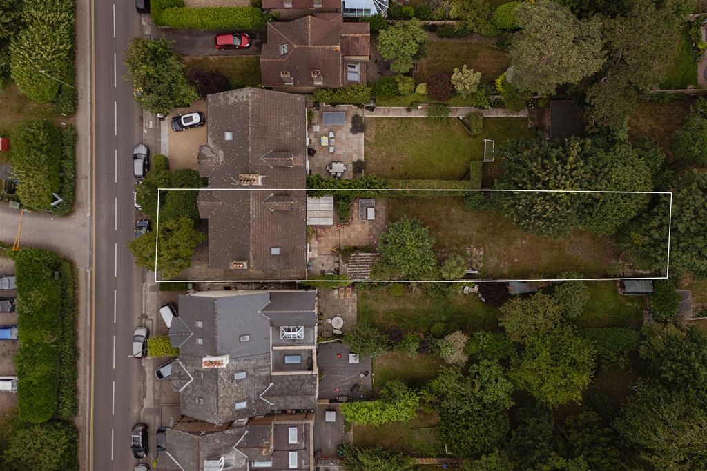 Property photo 3 of 20 19.Jpg