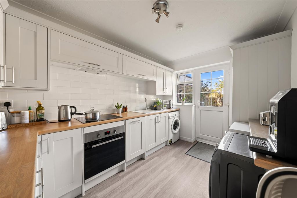 Property photo 2 of 10 Dsc00311.Jpg