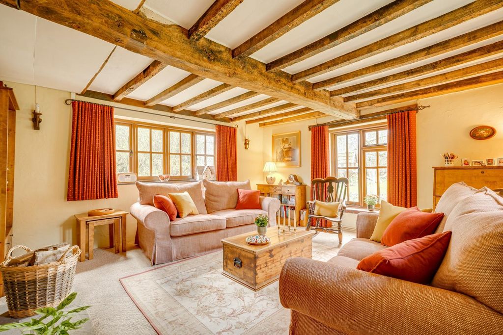 Property photo 2 of 38