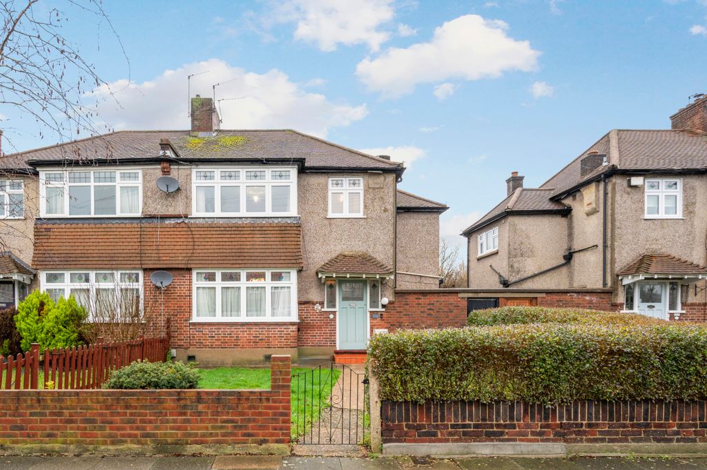 Property photo 1 of 10 Picture No. 11