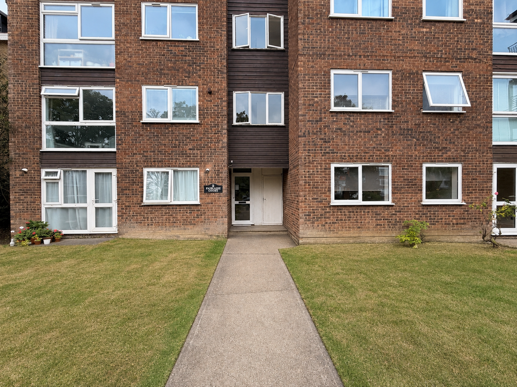 Property photo 1 of 12