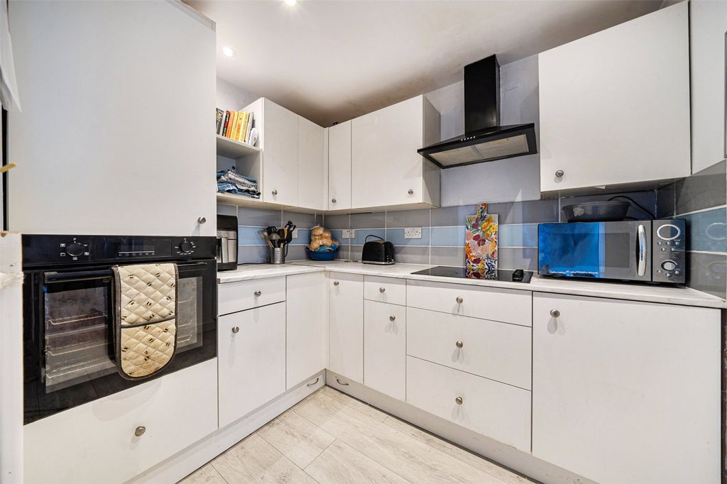 Property photo 3 of 24 Kitchen