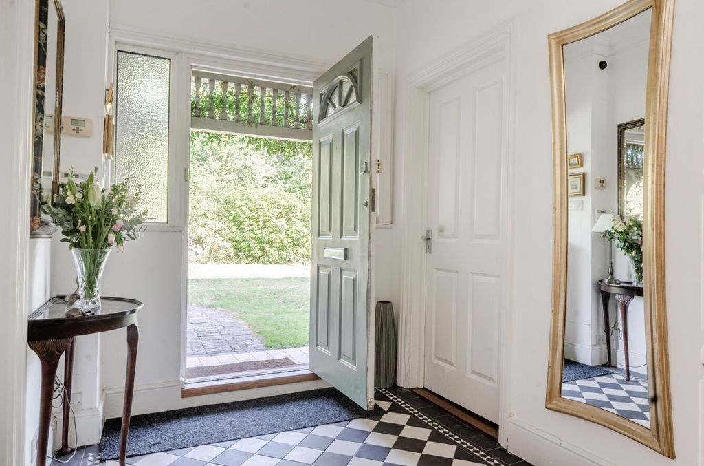 Additional image 5 of 6 bed detached house for saleFarnham Road, Liss GU33