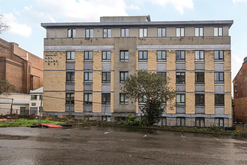 Property photo 3 of 9 1410236-10-698d97d493A1B.Jpg