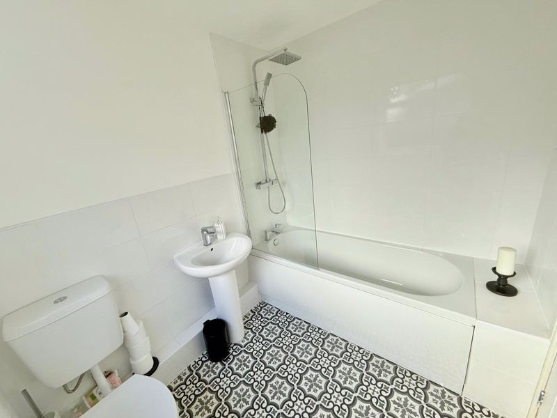 Property photo 3 of 7 Photo 3