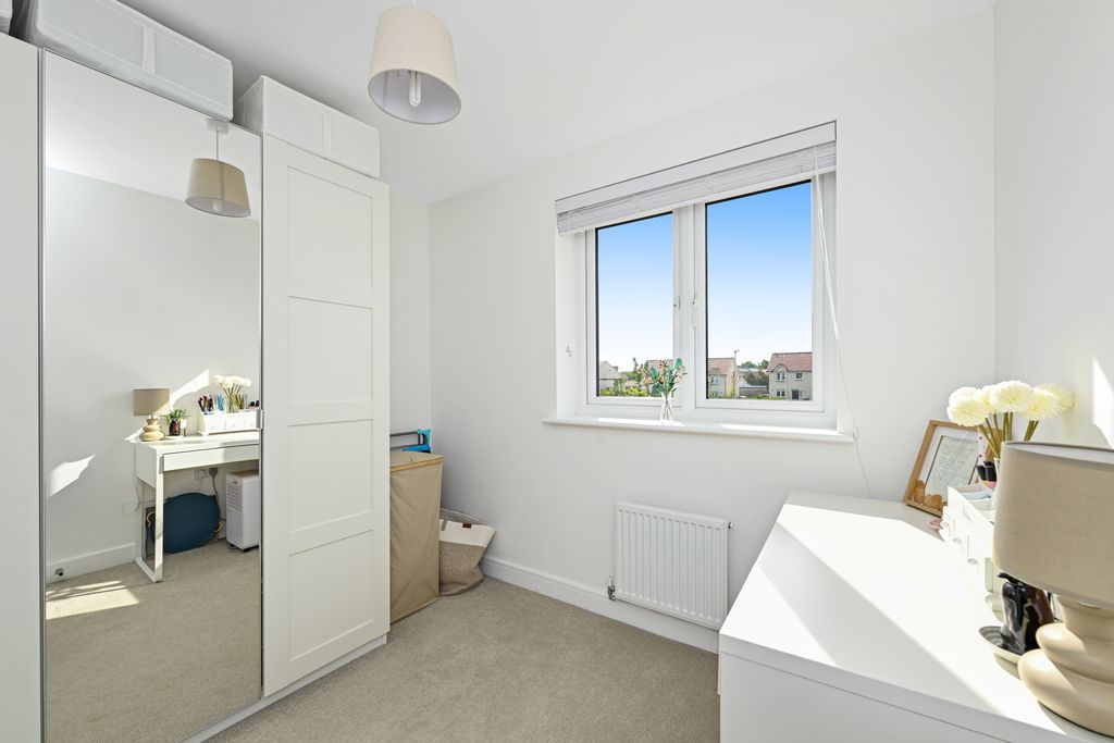 Additional image 10 of 2 bed flat for sale25 Dentylion Park, Bilston EH25
