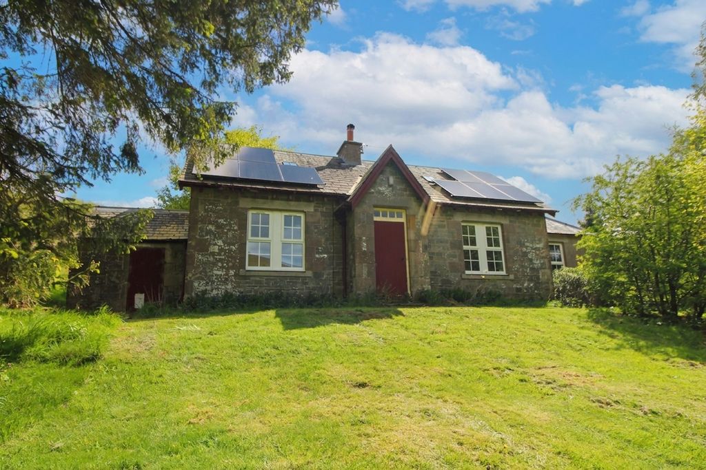 Property photo 1 of 16