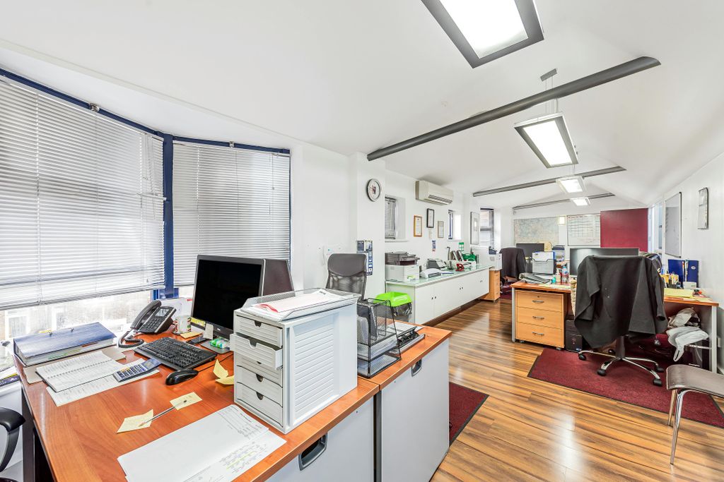 Property photo 1 of 5 d773040E672ee4Df9B07Aa27219Db8A0-Letting23478.Jpeg