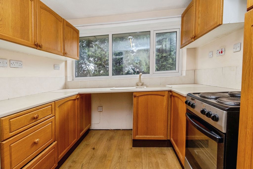 Property photo 3 of 20 Pbox-Img.Jpg