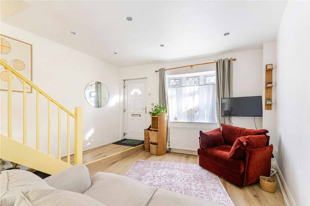 Property photo 3 of 10 Picture No. 19