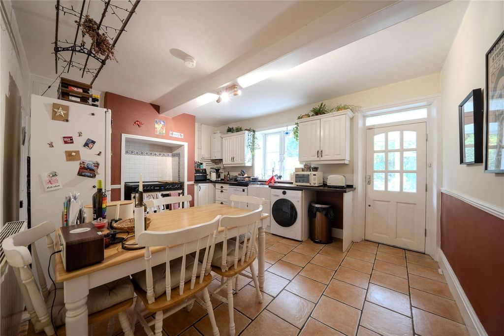 Property photo 3 of 14 Picture No. 04