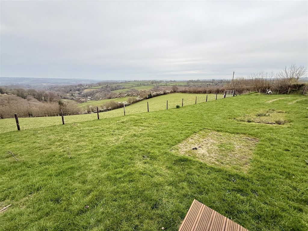 Property photo 3 of 14 Img_4495.Jpeg