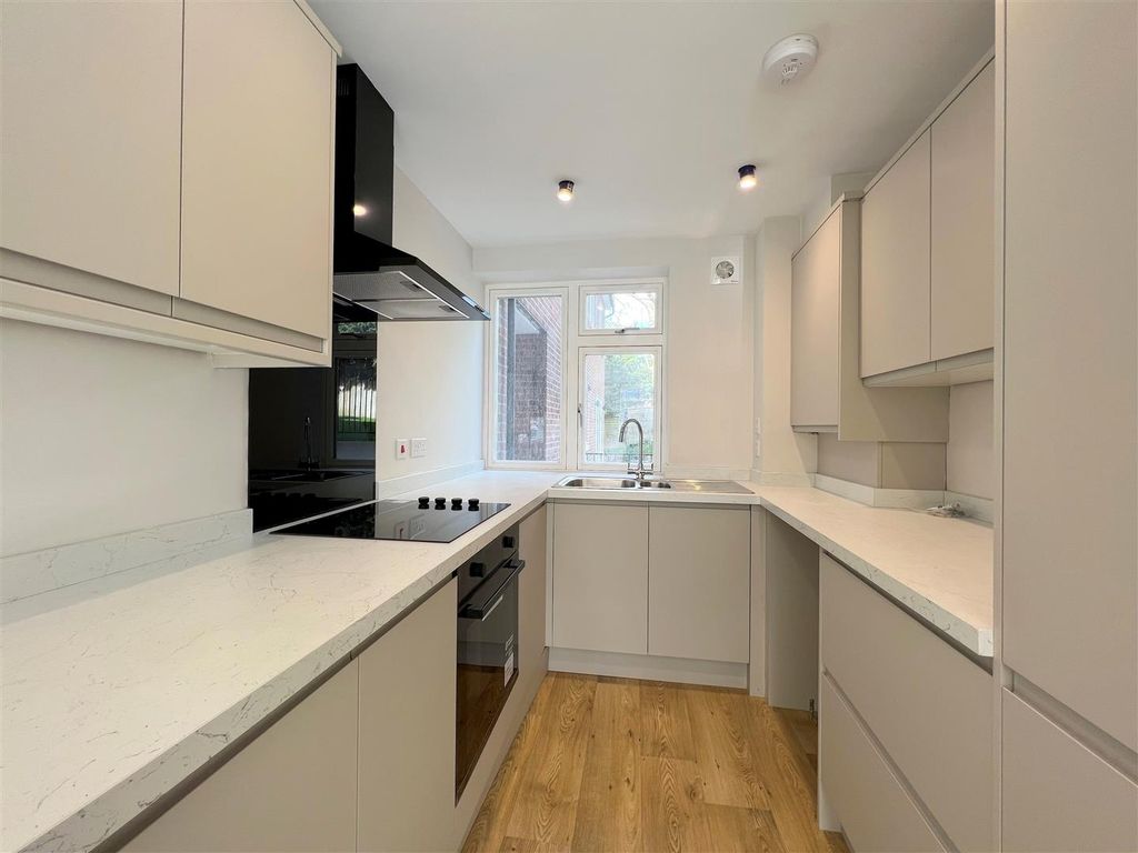 Property photo 2 of 10 Kitchen 2-001.Jpg