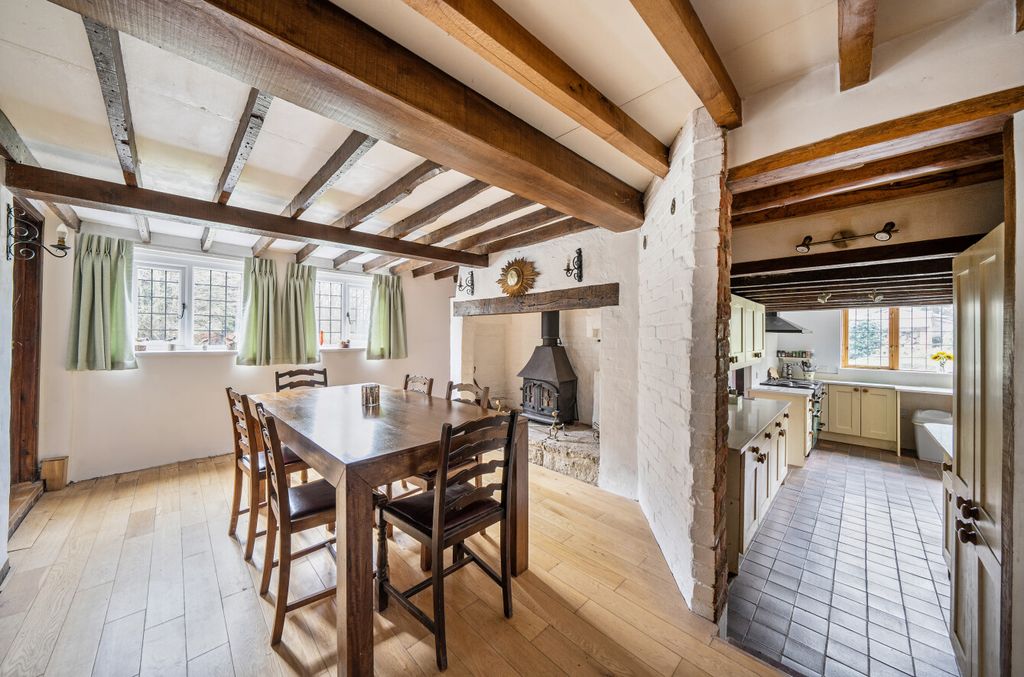 Property photo 3 of 24