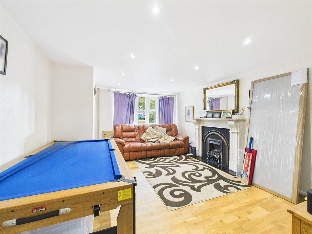 Property photo 3 of 10 Picture No. 29