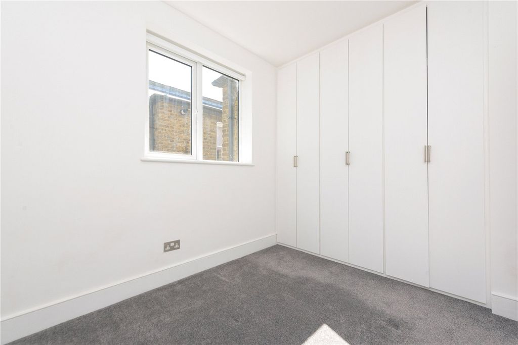 Property photo 2 of 6 Picture No. 06