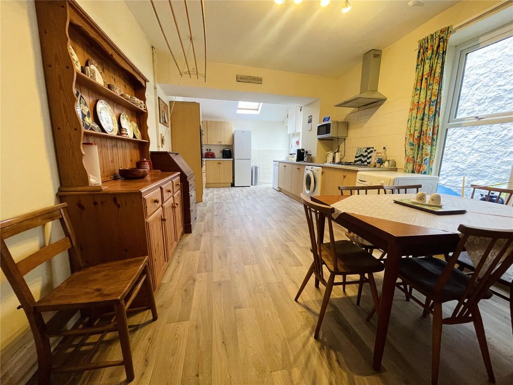 Property photo 3 of 28 Picture No. 07