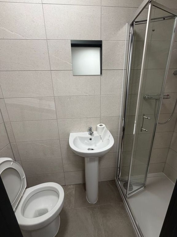 Property photo 3 of 3