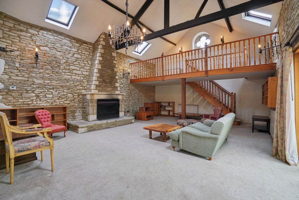 Property photo 2 of 21 Reception Room