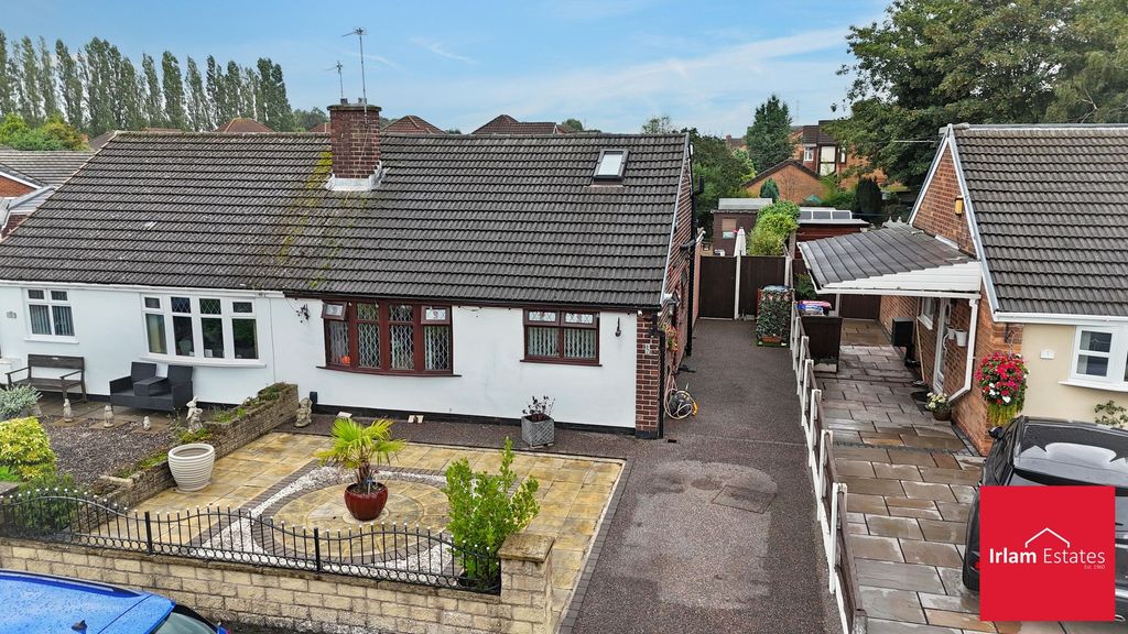 Property photo 1 of 27