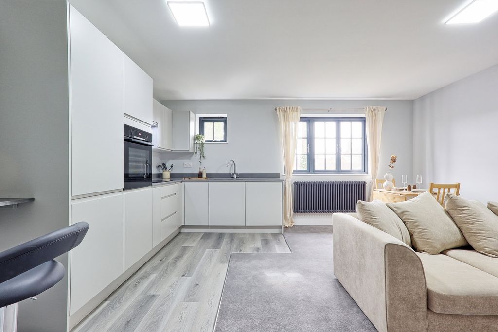 Additional image 13 of 1 bed flat for saleCoxs Yard, Braintree CM7
