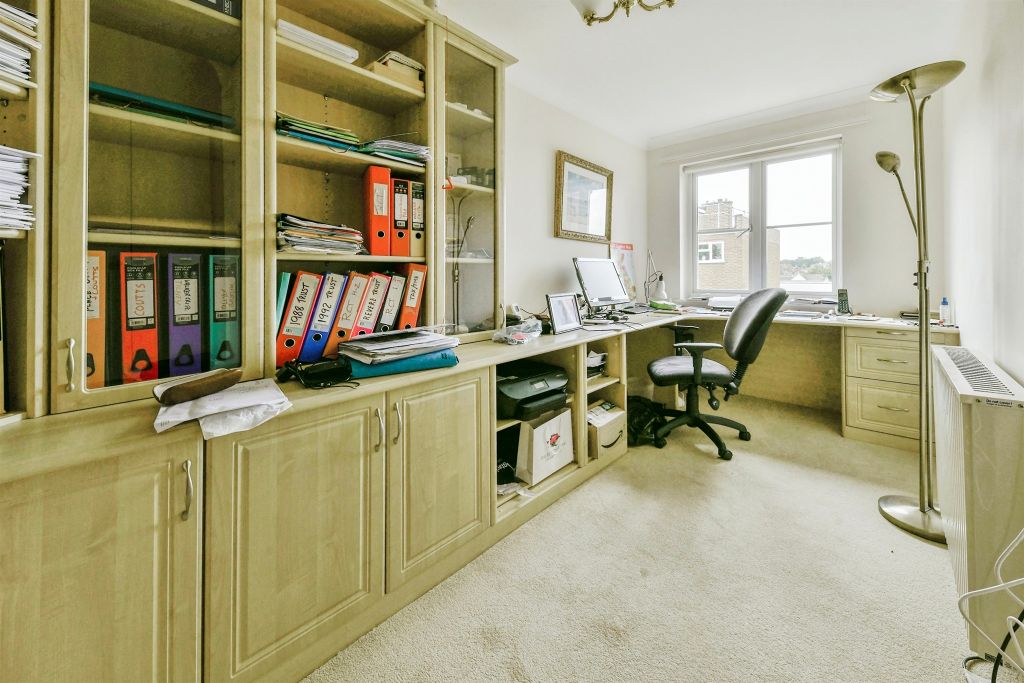 Additional image 14 of 4 bed flat for saleQueen Street, Hitchin SG4