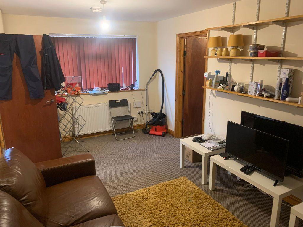 Property photo 3 of 18