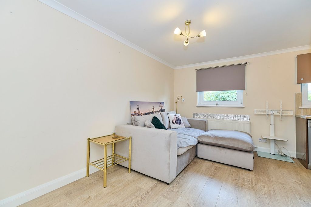 Property photo 3 of 14 Picture No. 05