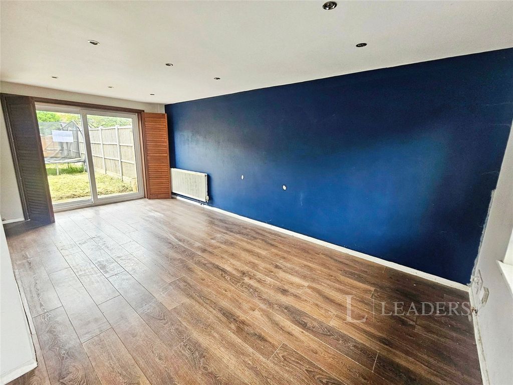Property photo 2 of 16 Picture No. 16