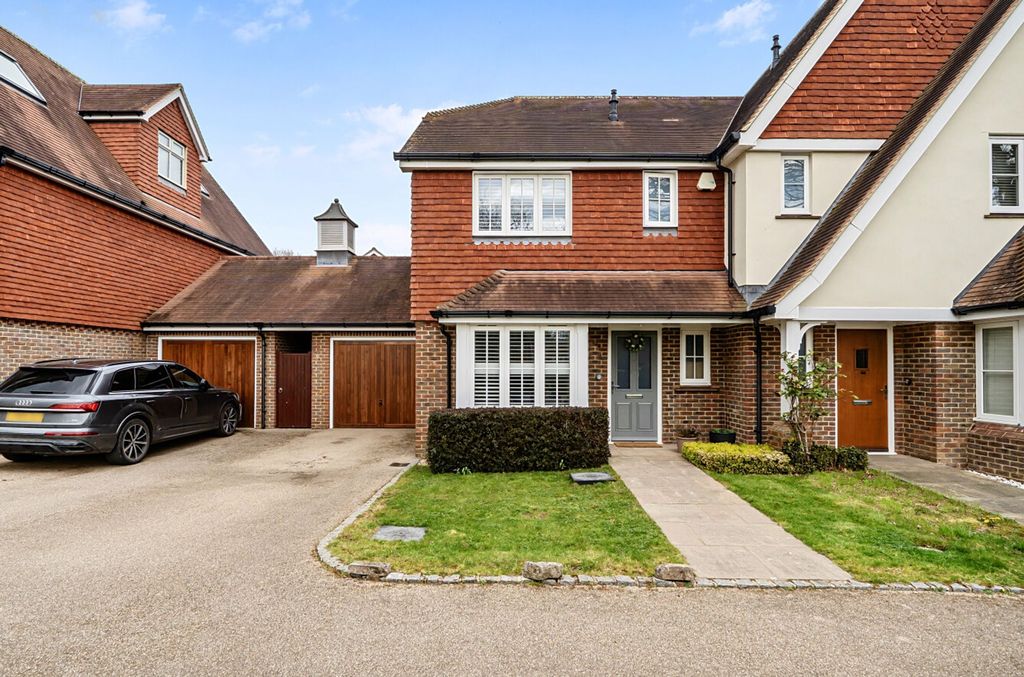 Property photo 1 of 23