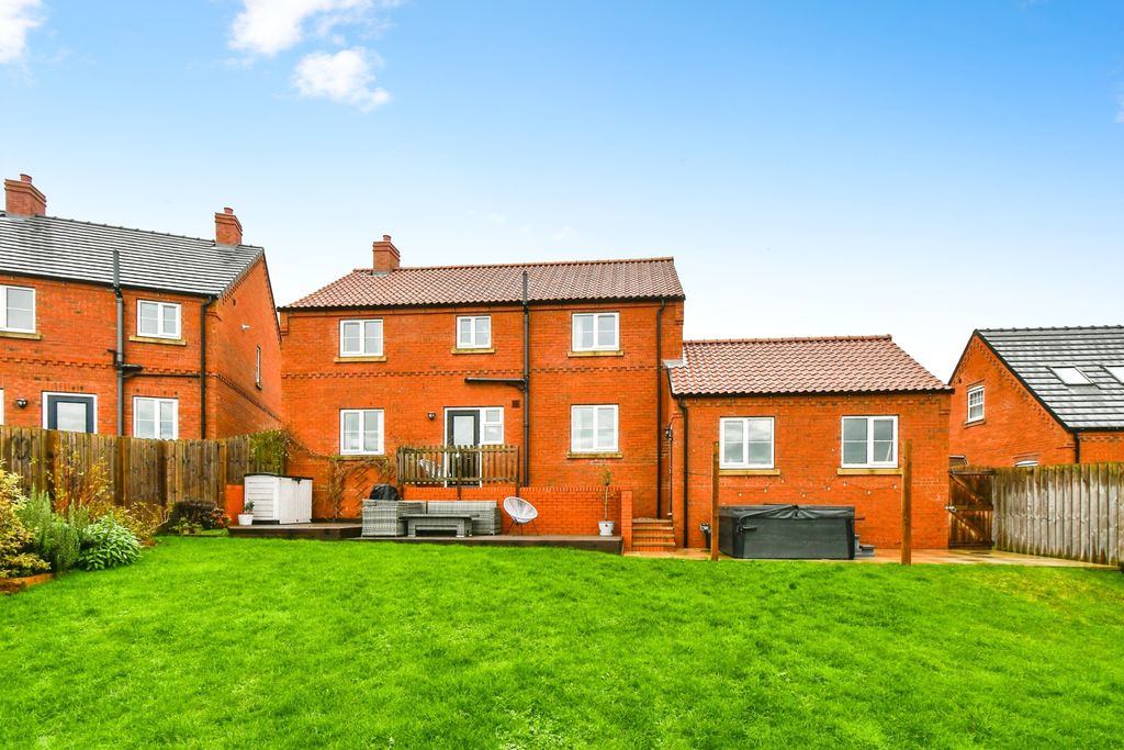 Property photo 2 of 20 Dsc_5999