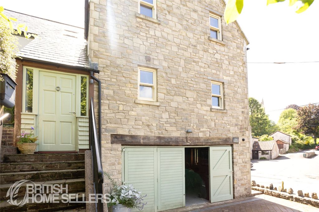 Property photo 1 of 38 Picture No. 37