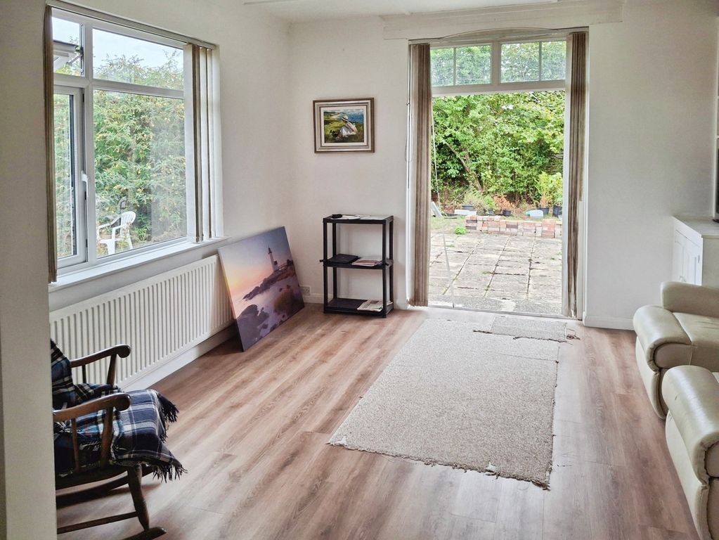 Property photo 3 of 16 Pbox-Img.Jpg