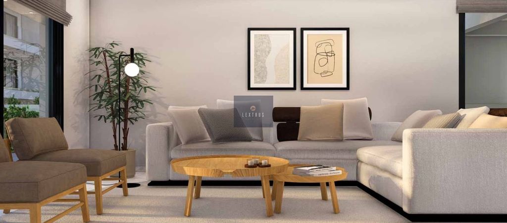 Property photo 3 of 6