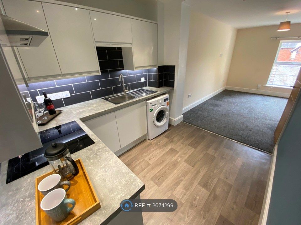 Property photo 1 of 11 Open Plan Living