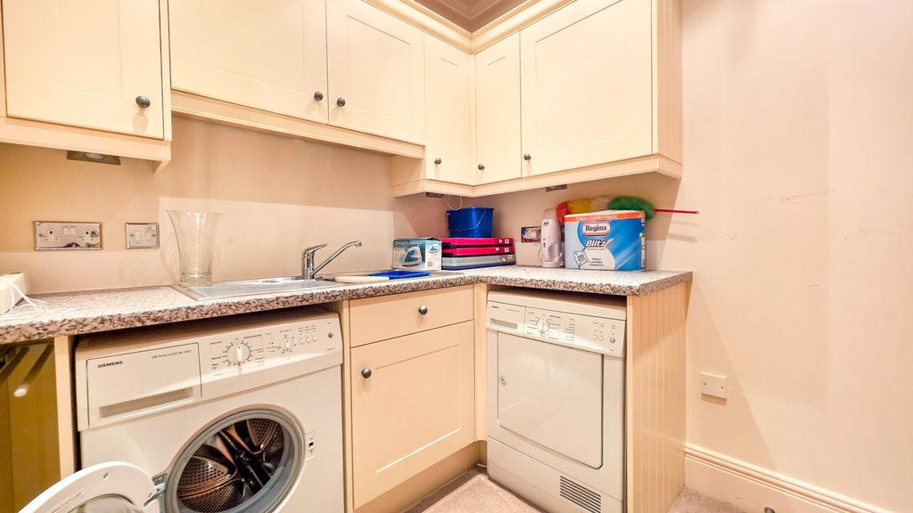 Additional image 15 of 1 bed flat for saleApt. 12 Majestic Apartments, King Edward Road, Onchan IM3