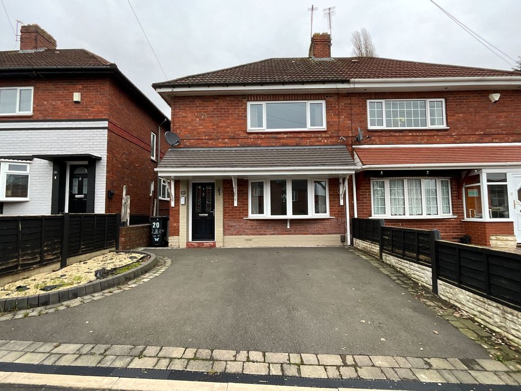 Property photo 1 of 8