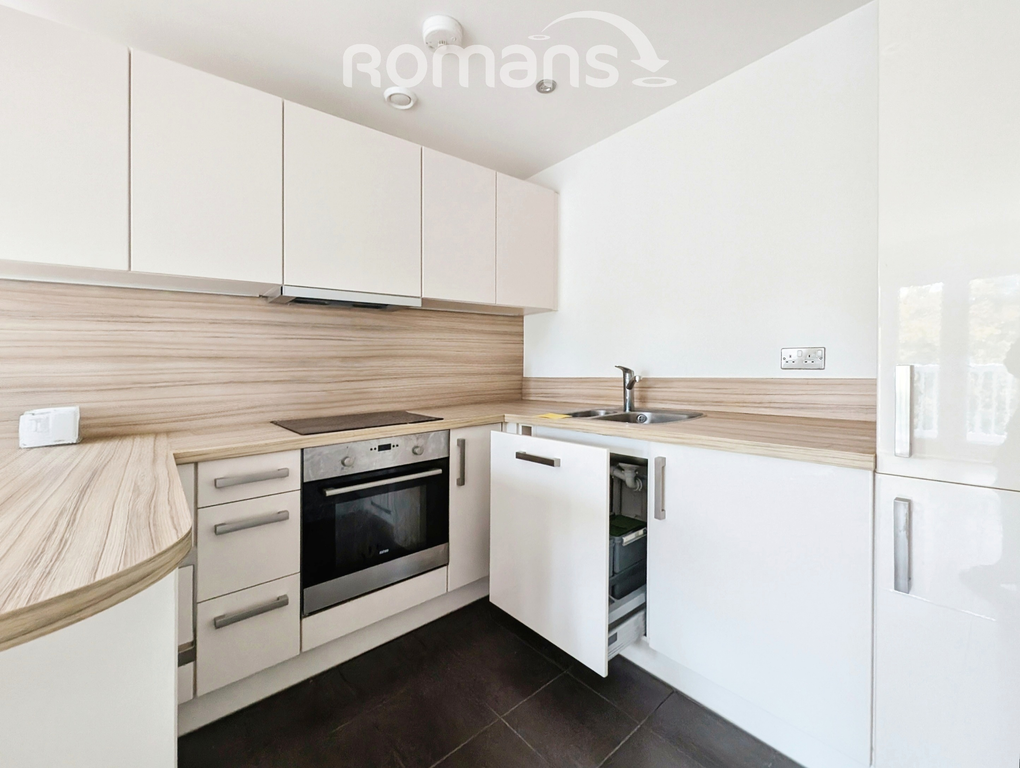 Property photo 3 of 7 8Fc15d87-1000081417