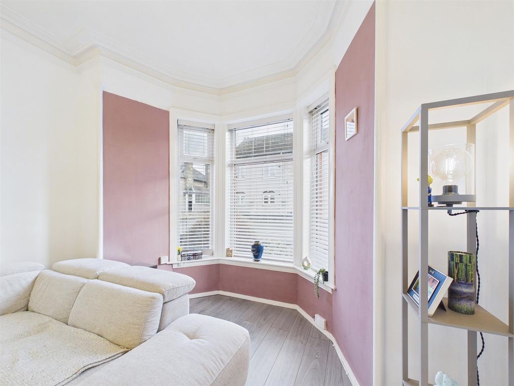 Property photo 3 of 16 Cam01486G0-Pr0994-Still005.Jpg